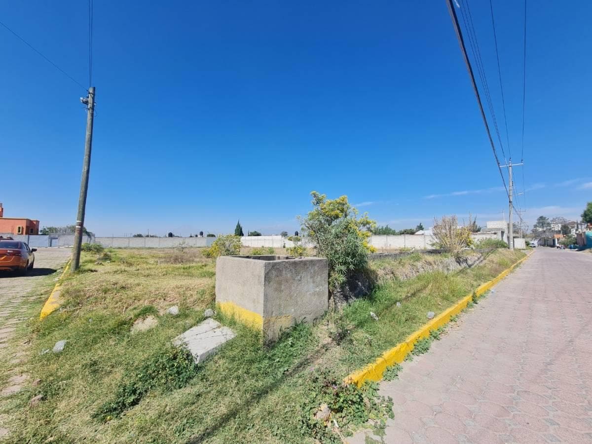 Terreno de 2972m2 a un costado del Panteón Municipal de Ayometla - 1