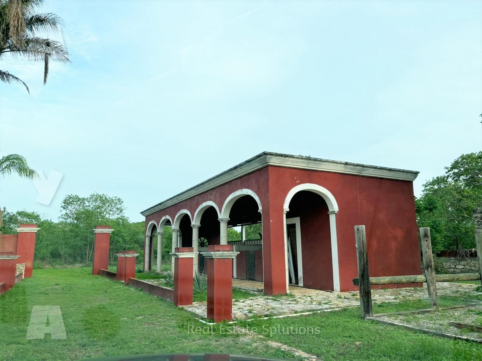 Casa Hacienda en Venta, 9 Has, Chicxulub, Ixil, Yucatán Mex - 1