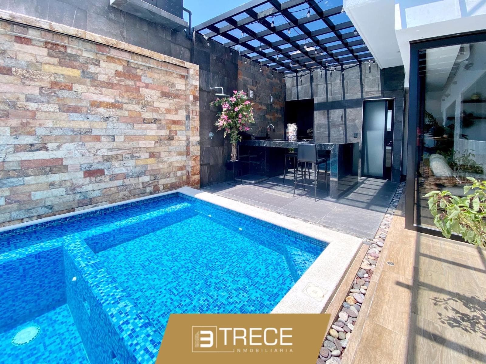Casa en Tai Tai Residencial - 1