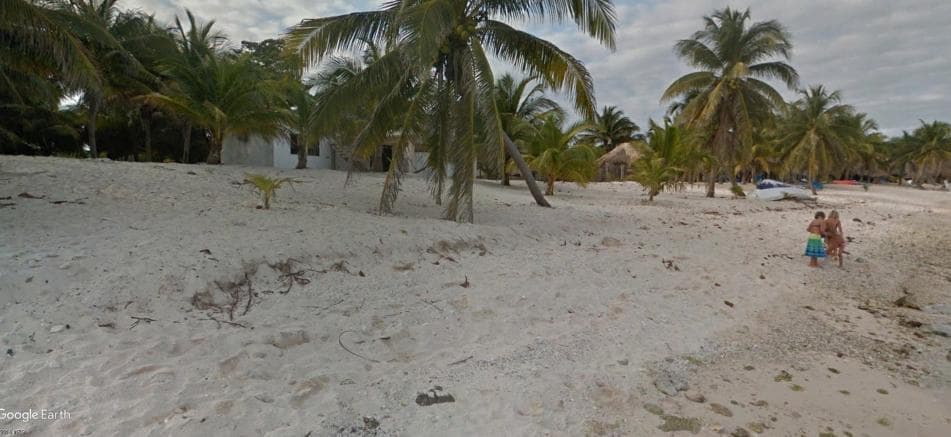 Terreno en Venta 18 hectáreas en la Playa del Carmen - 1