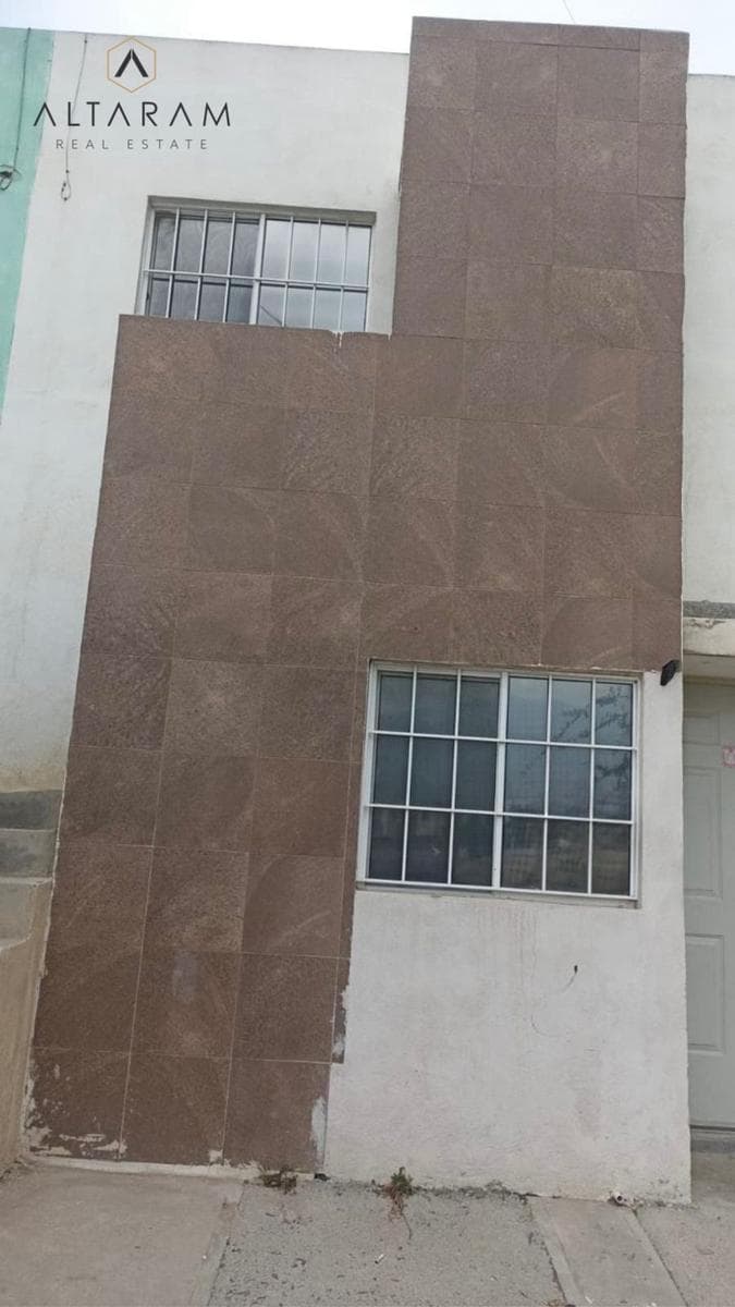 * EN VENTA* CASA EN GARCIA NUEVO LEÓN, COL. VILLA DE PRIVALIA - 1
