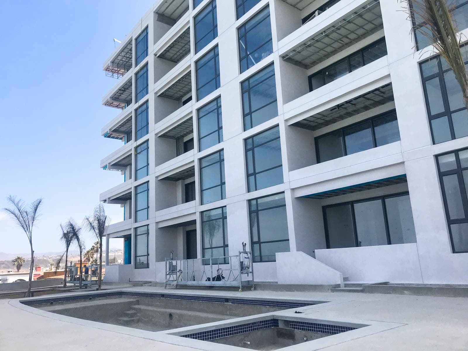 DEPARTAMENTOS EN VENTA, MISION VIEJO SUR, ROSARITO, A SOLO 5 MINUTOS DE LA PLAYA CAMINADO - 1