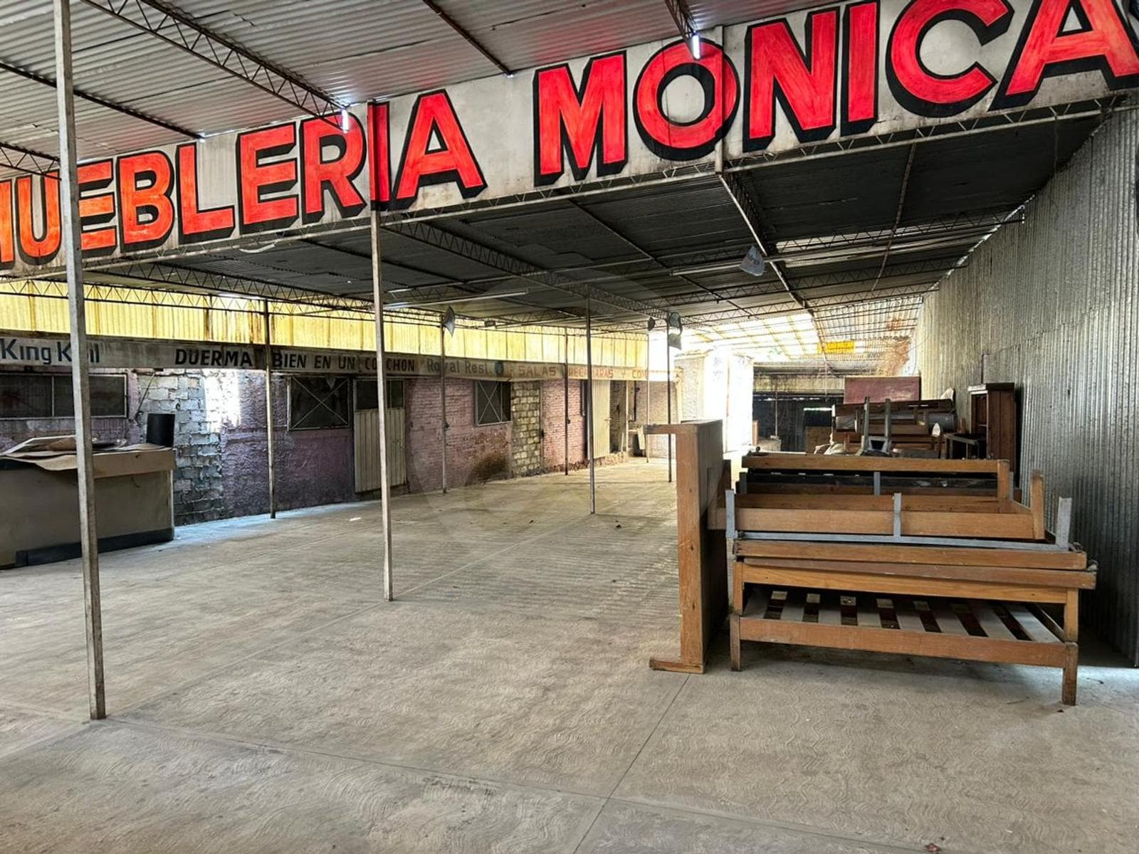 Bodega Comercial en Renta de 509m2 en Lomas de Cortés - 1