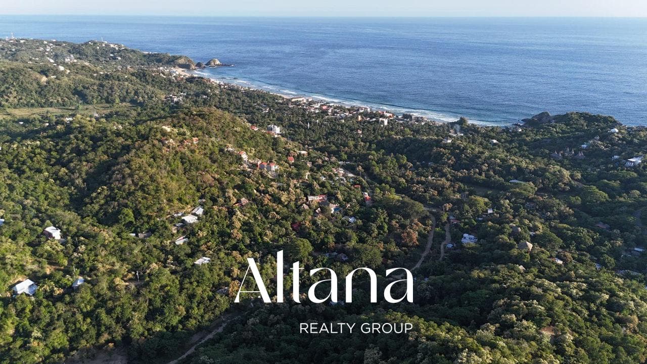 Terreno en venta en ZIPOLITE - 1