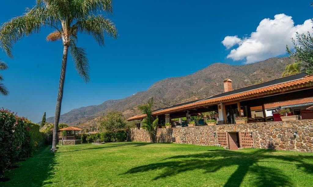 Finca en Venta en San Juan Cosala, Jalisco - 1