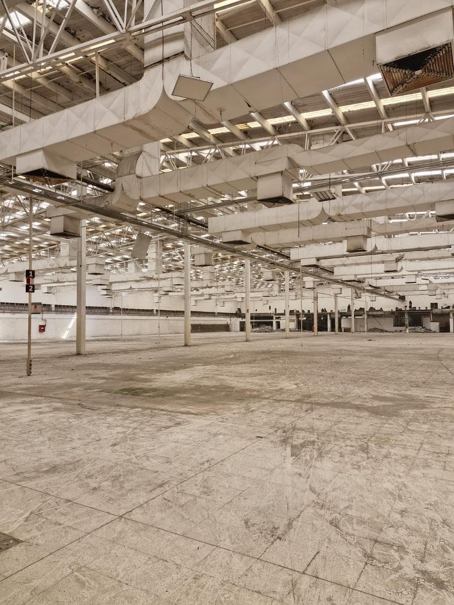 En Venta o Renta Bodega Industrial en El Sauz, Guadalajara - 1