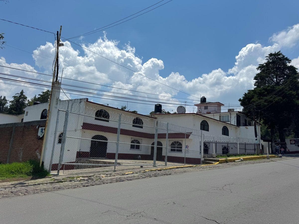 VENTA HOTEL EN AV. PRINCIPAL, VILLA DEL CARBÓN, ESTADO DE MÉXICO - 1