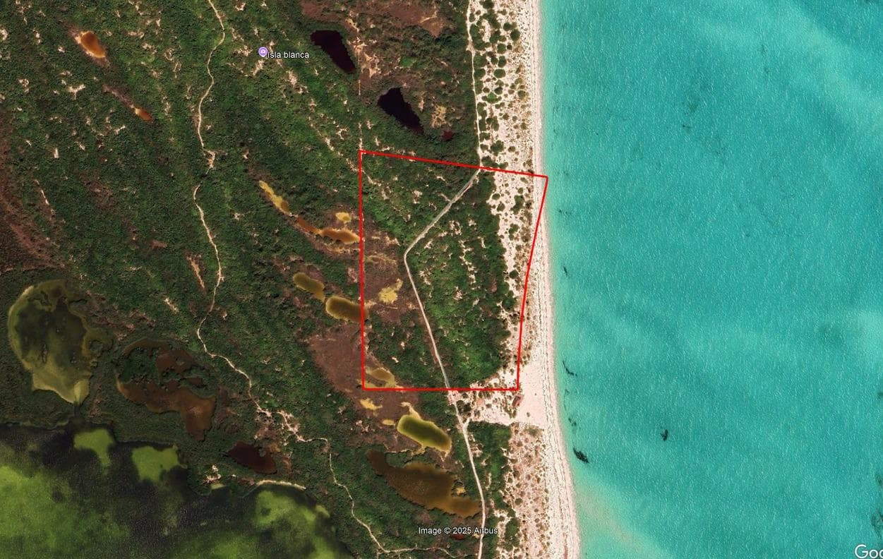 TERRENO EN ISLA BLANCA - 1