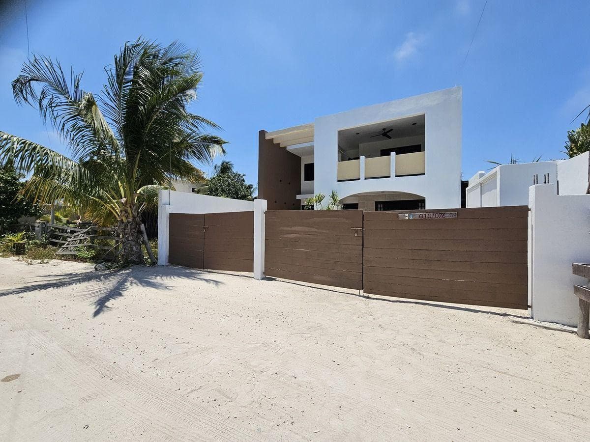 Casa en Pueblo Chicxulub - 1