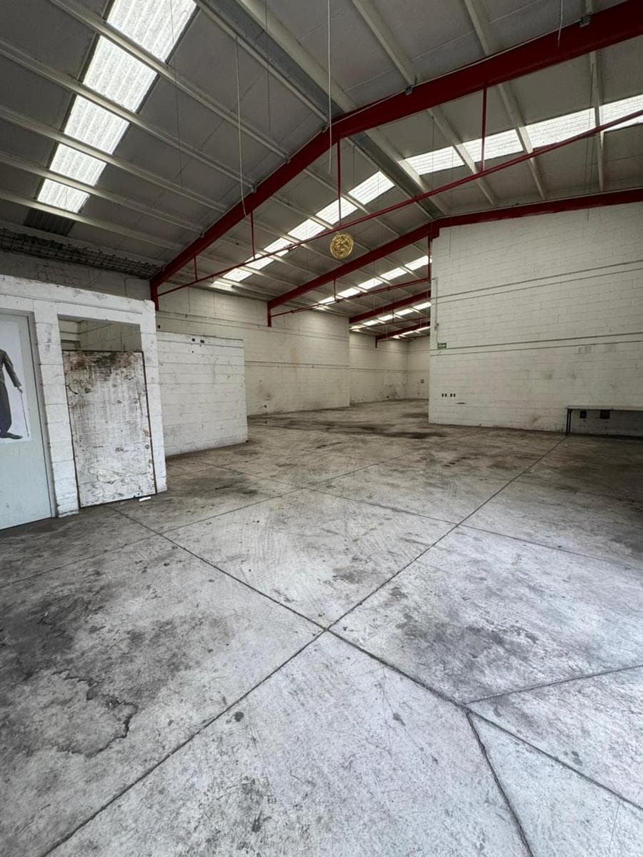 VENTA DE BODEGA COMERCIAL EN LA COLONIA ZOPILOCALCO TOLUCA - 1