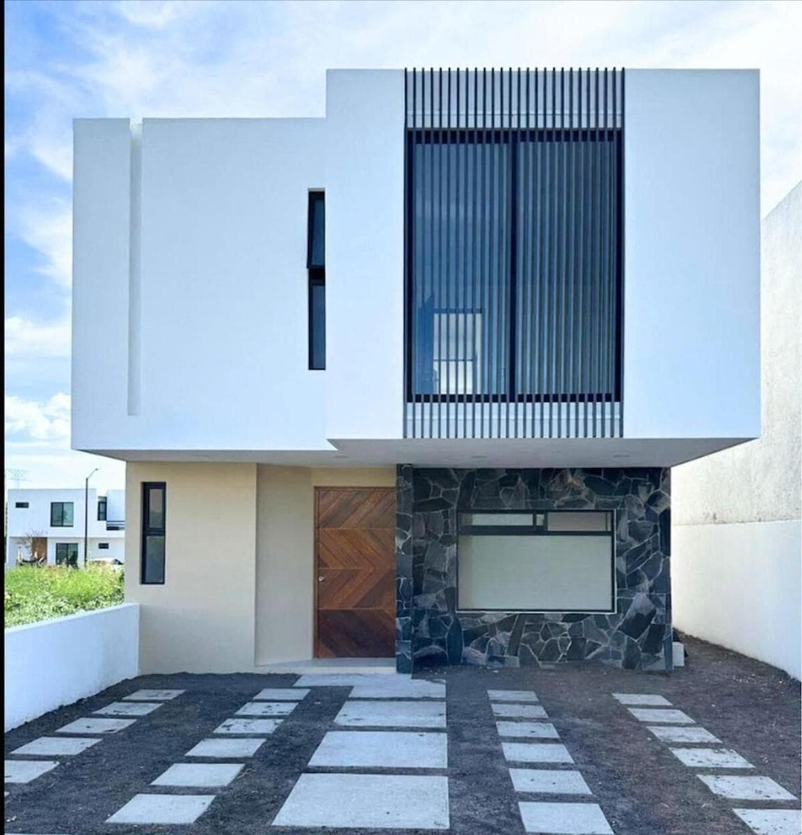 GRAN OPORTUNIDAD! CASA EN VENTA MINIMALISTA EN CIUDAD MESETA - 1
