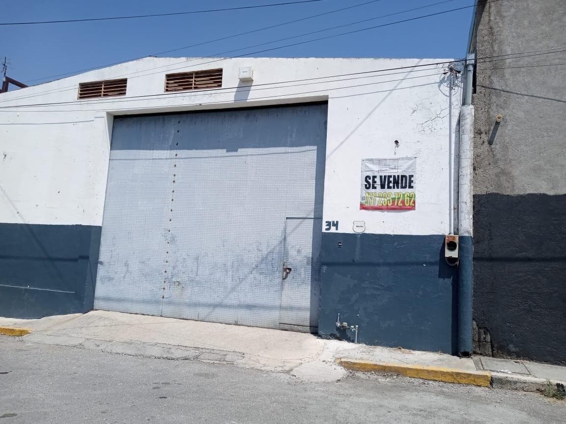 Bodega, taller mecánico, oficinas, uso H2 en Jiutepec - 1