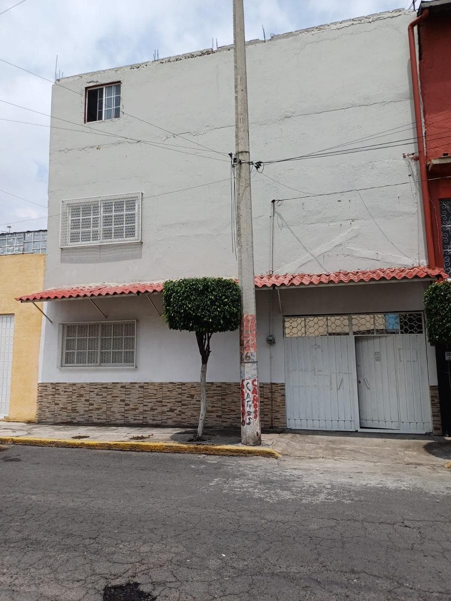 BODEGA NEZAHUALCOYOTL - 1