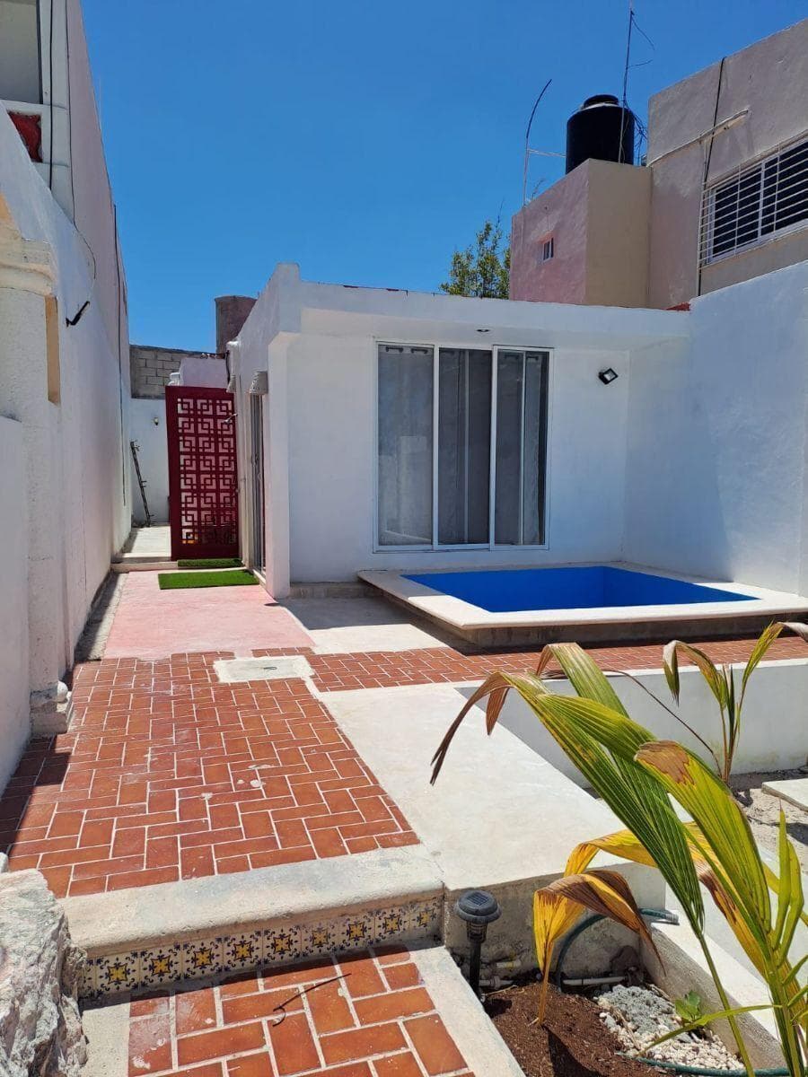 Bonita casa amueblada en la playa, en renta. - 1