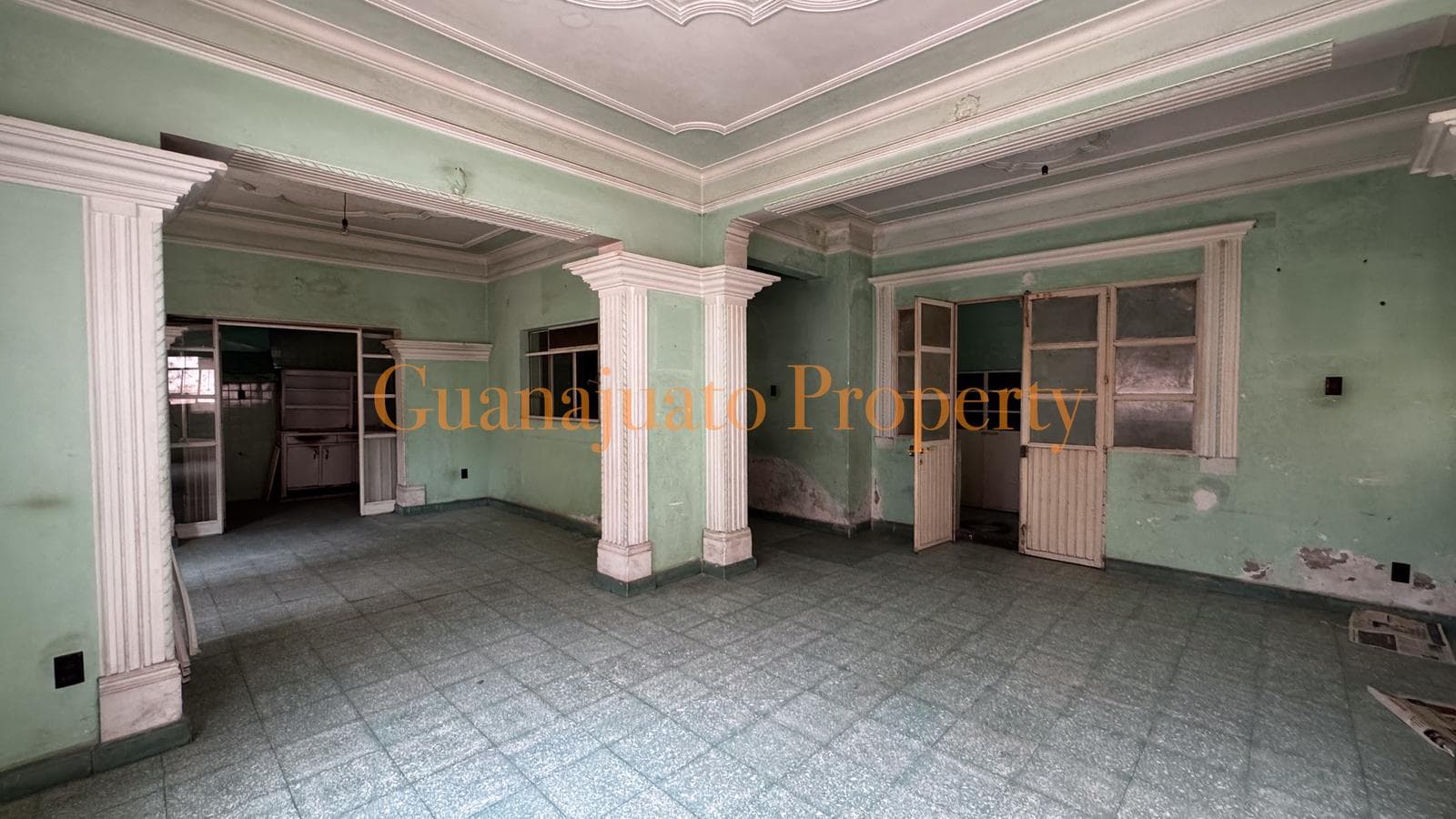 Propiedad en venta para inversión en el Centro Histórico de Guanajuato - 1
