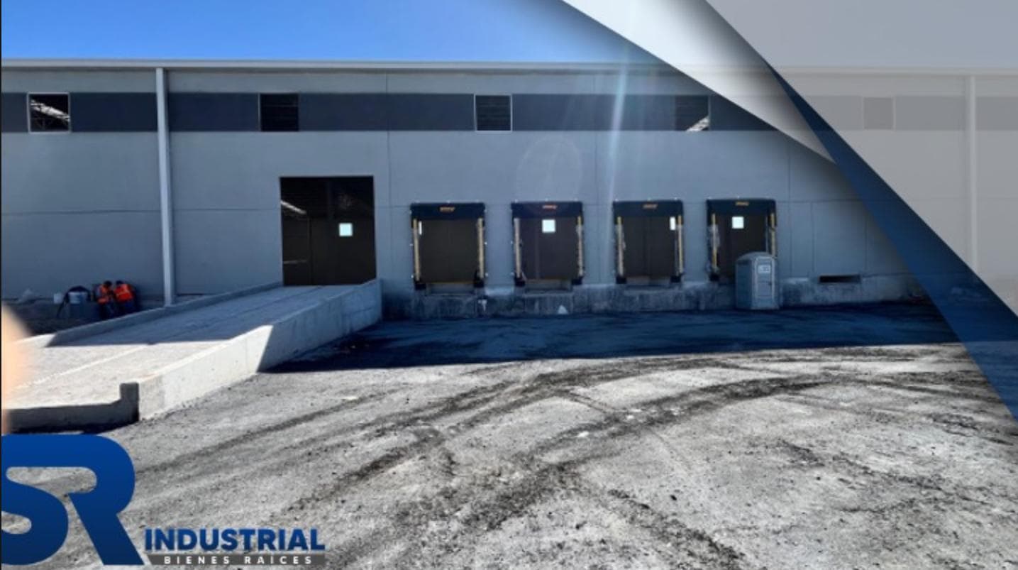 NAVE INDUSTRIAL EN RENTA EN SALINAS VICTORIA, CARRETERA LAREDO - 1
