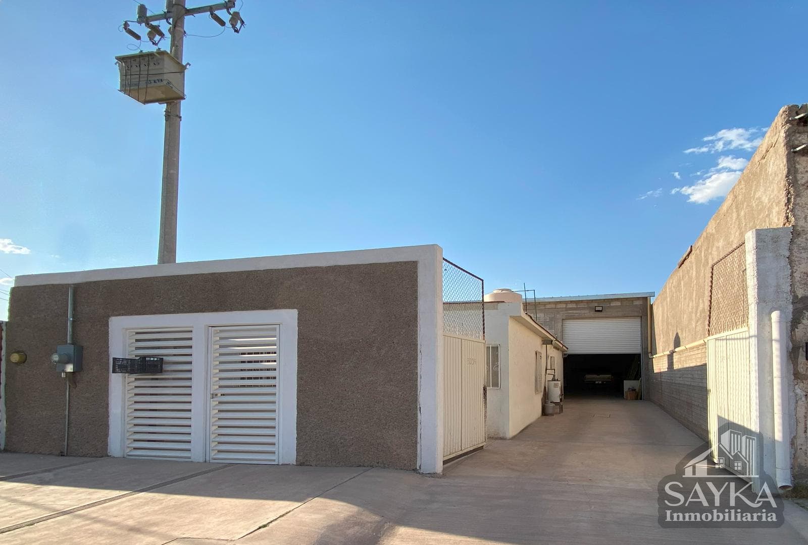 BODEGA CON CASA EN VENTA, COL. PLAN DE AYALA - 1