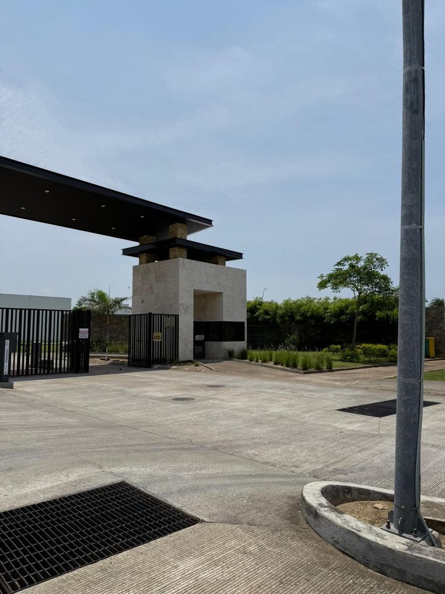 Terreno en Lomas del Dorado - 1
