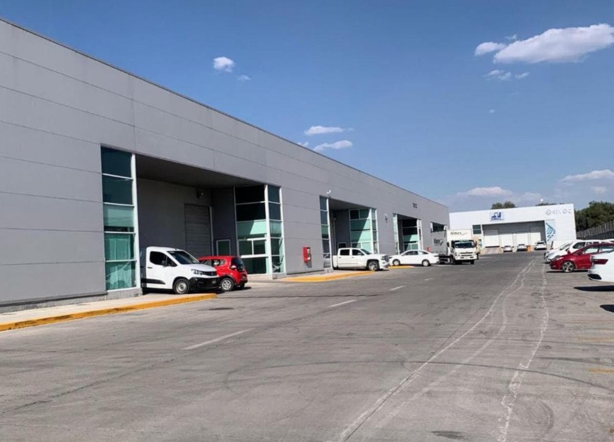 Bodega en Renta de 250 m² en Parque Industrial Tlacote II, Querétaro, $32,000 iva y mantto incluido - 1