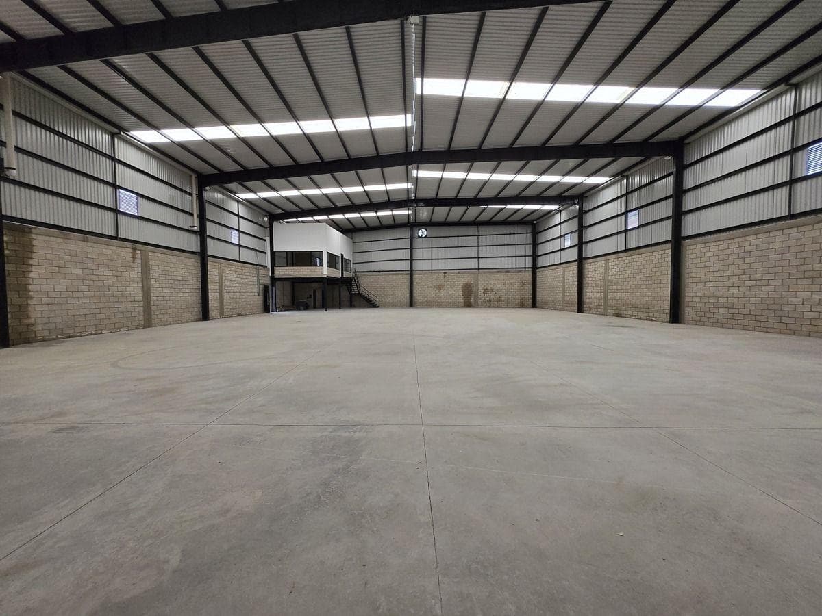 Bodega Nueva en Renta en El Zapote, Tlajomulco de Zúñiga (2) - 1