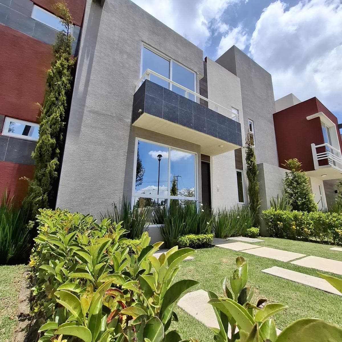 CASA EN VENTA OTZOLOTEPEC IMPERIO REAL RESIDENCIAL MOD CEDRO - 1