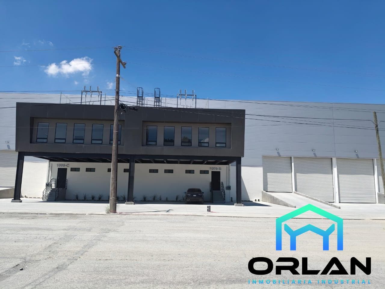 Bodega Industrial en Cienega Flores - 1