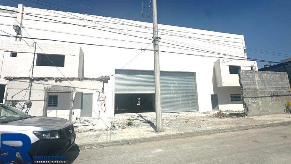 PROYECTO BODEGA EN RENTA ZONA ESCOBEDO - 1