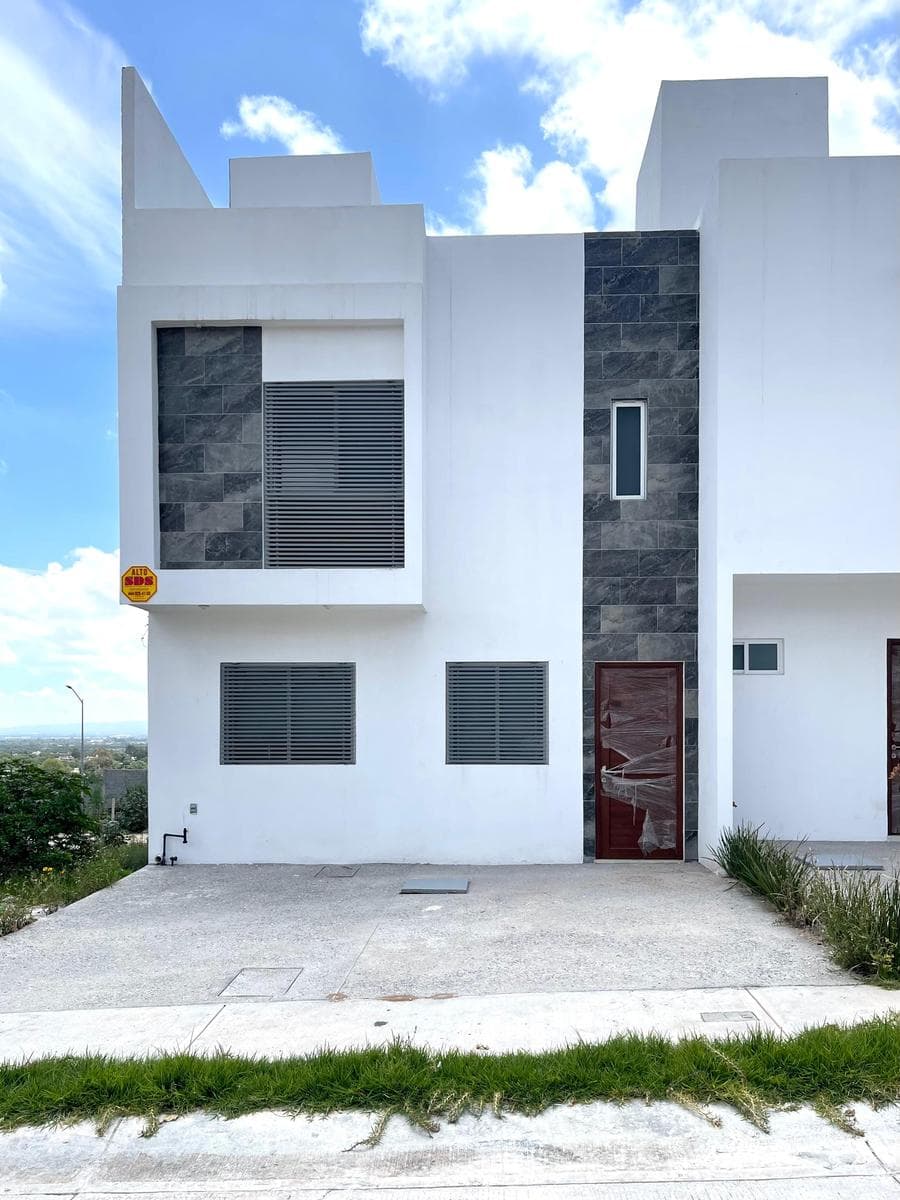Casa en VENTA EN LANZARORE RESIDENCIAL - FUERTE VENTURA - 1