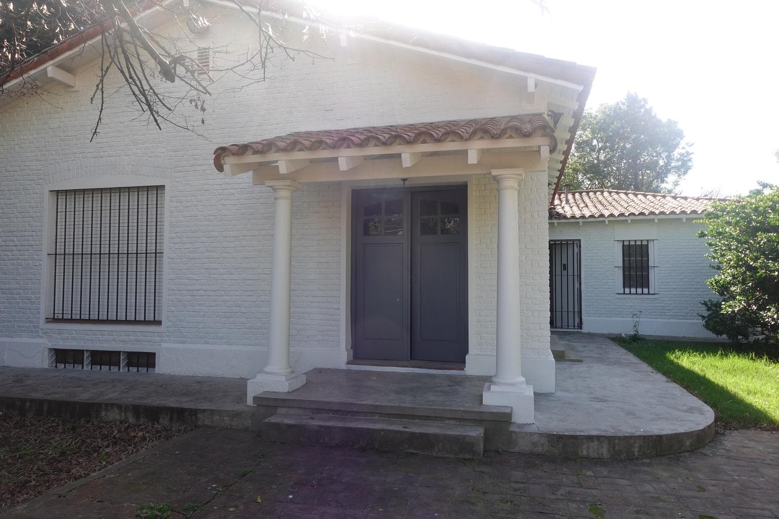 Muy buena casa de 3 dormitorios , en excelente ubicación La Horqueta. San Isidro - 1
