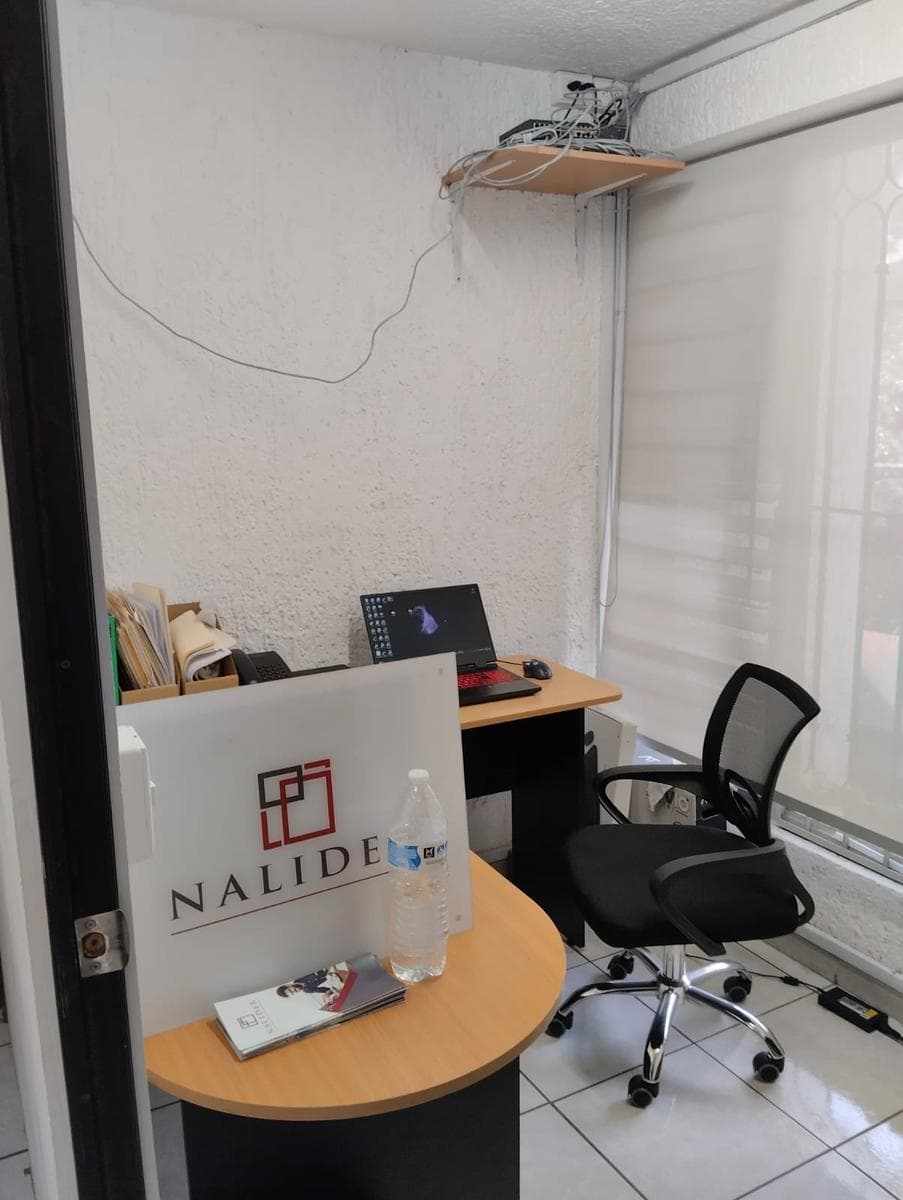Oficina en renta en Av. Vallarta - 1