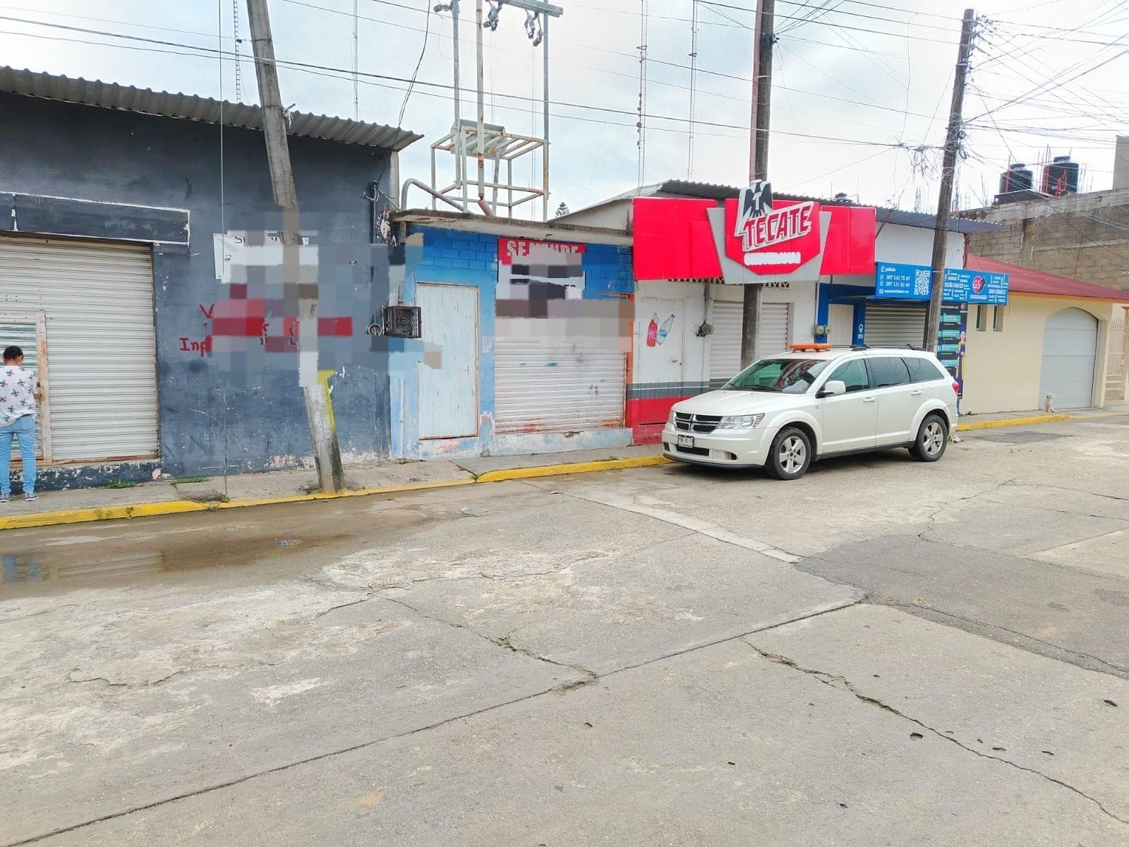 Venta de Local Comercial en Av. 18 de marzo en Primer Cuadro de la Ciudad en Tuxtepec Oaxaca - 1