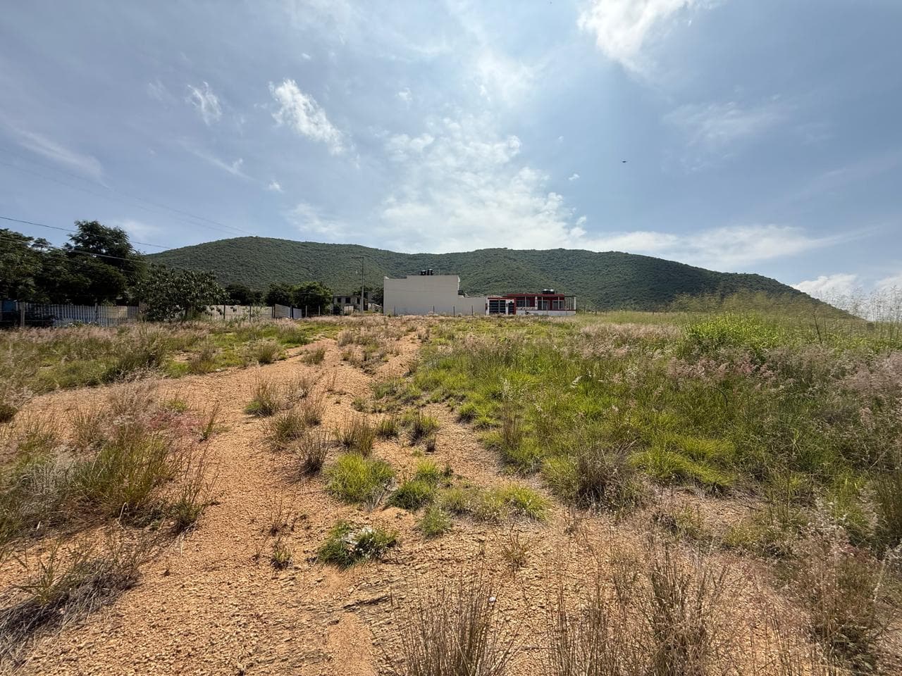 Terreno en venta en Calle Monte Alban, Santa Cruz Xoxocotlán, Oaxaca - 1
