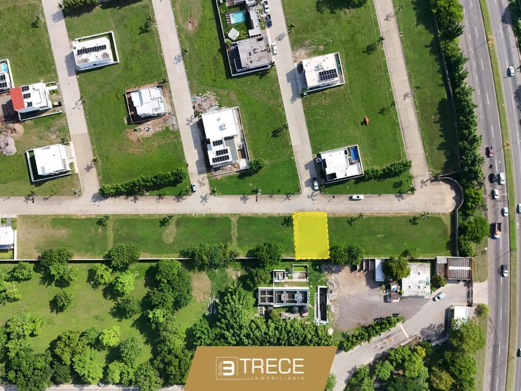 Terreno en venta Fraccionamiento Río del Dorado, Boca del Río Veracruz - 1