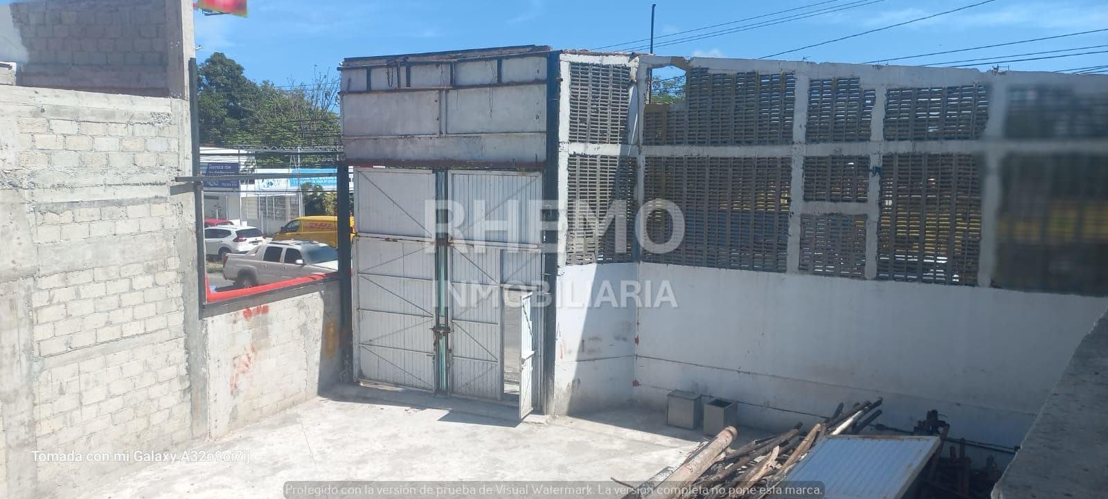 Oficina en Renta con Terreno de 535 m2, en Av. Puebla, Poza rica, Ver. - 1