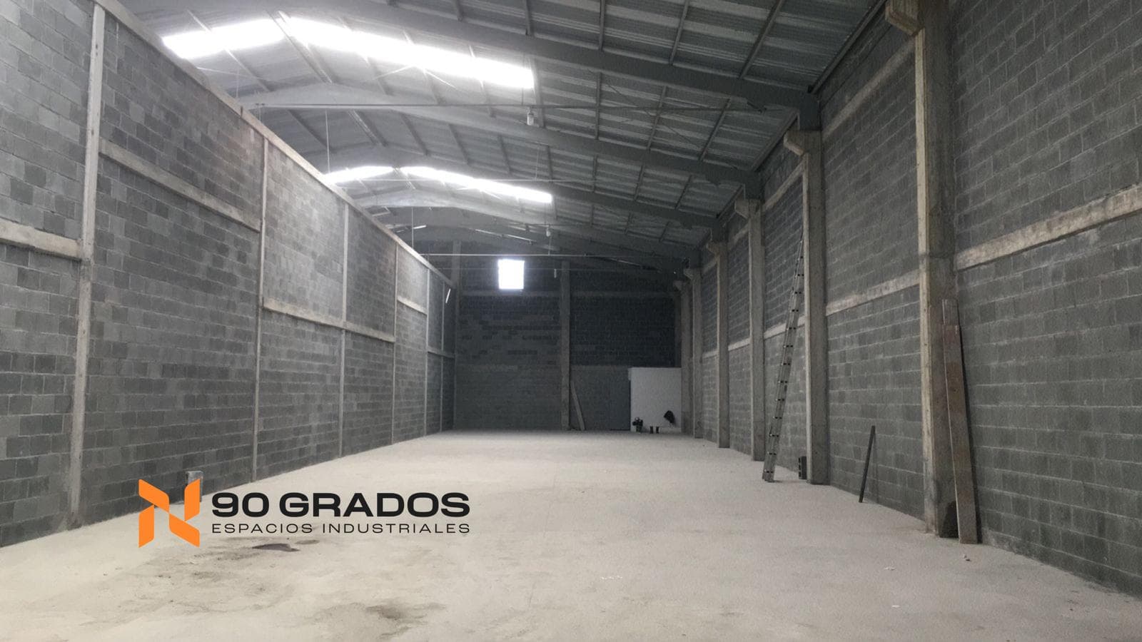 BODEGA INDUSTRIAL EN ESCOBEDO - 1
