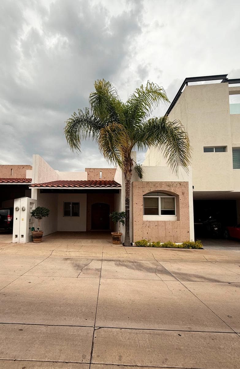 RENTA CASA EN CONDOMINIO SANTO DOMINGO AL NORTE DE LA CIUDAD CI - 1