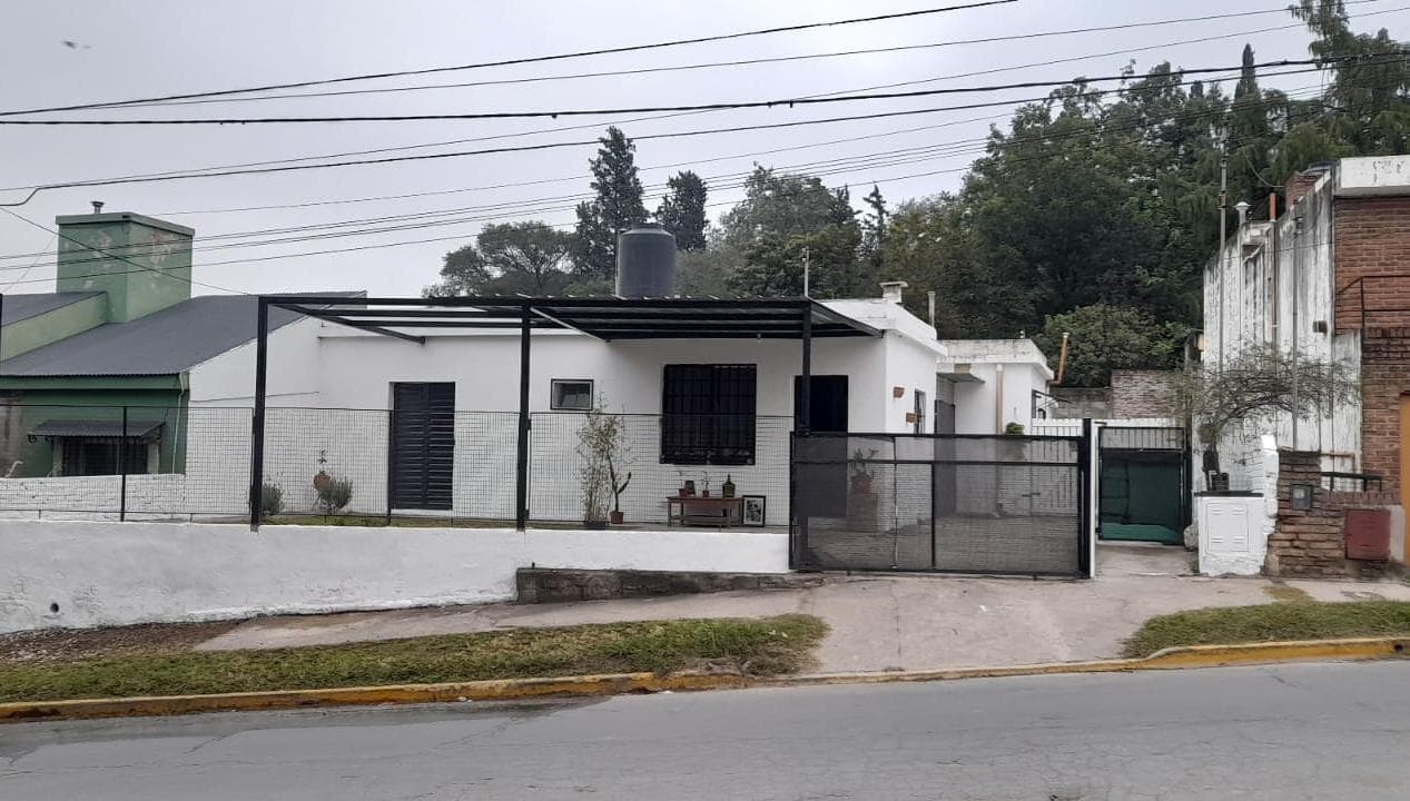 PARA INVERSORES!!! 3 DEPTOS en venta B° El Cañito - ALTA GRACIA - 1