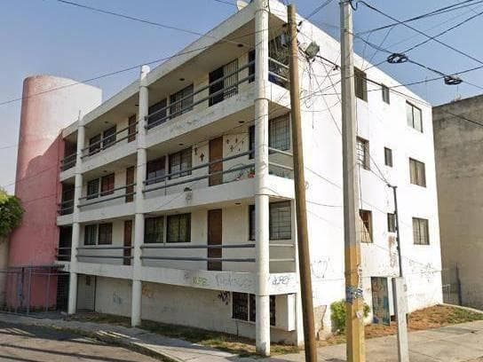 Edificio de departamentos en venta, Esteban de Antuñano, Col. Libertad, Puebla - 1