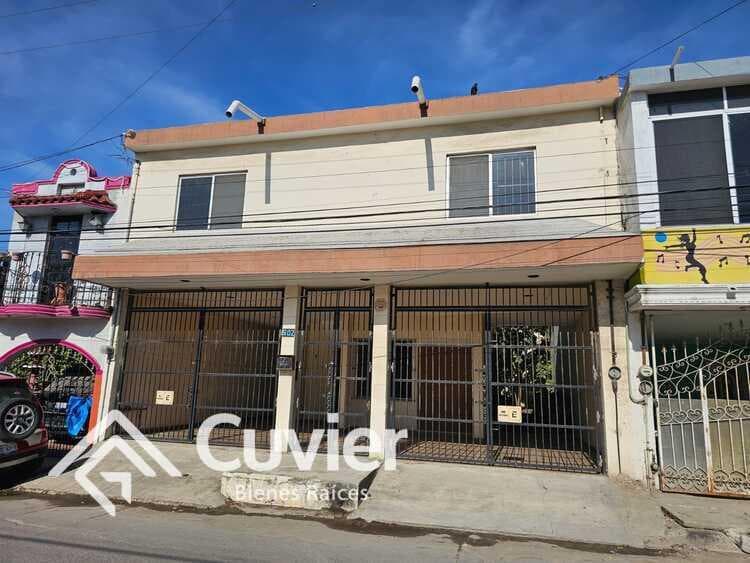 Casa en Simon Rivera - 1