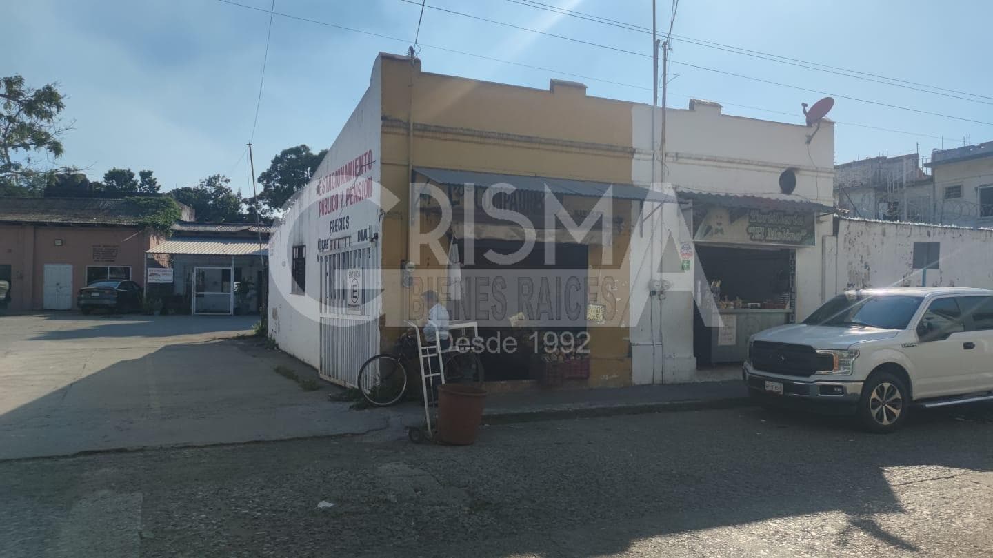 TERRENO EN VENTA EN CALLE CLAVIJERO - 1