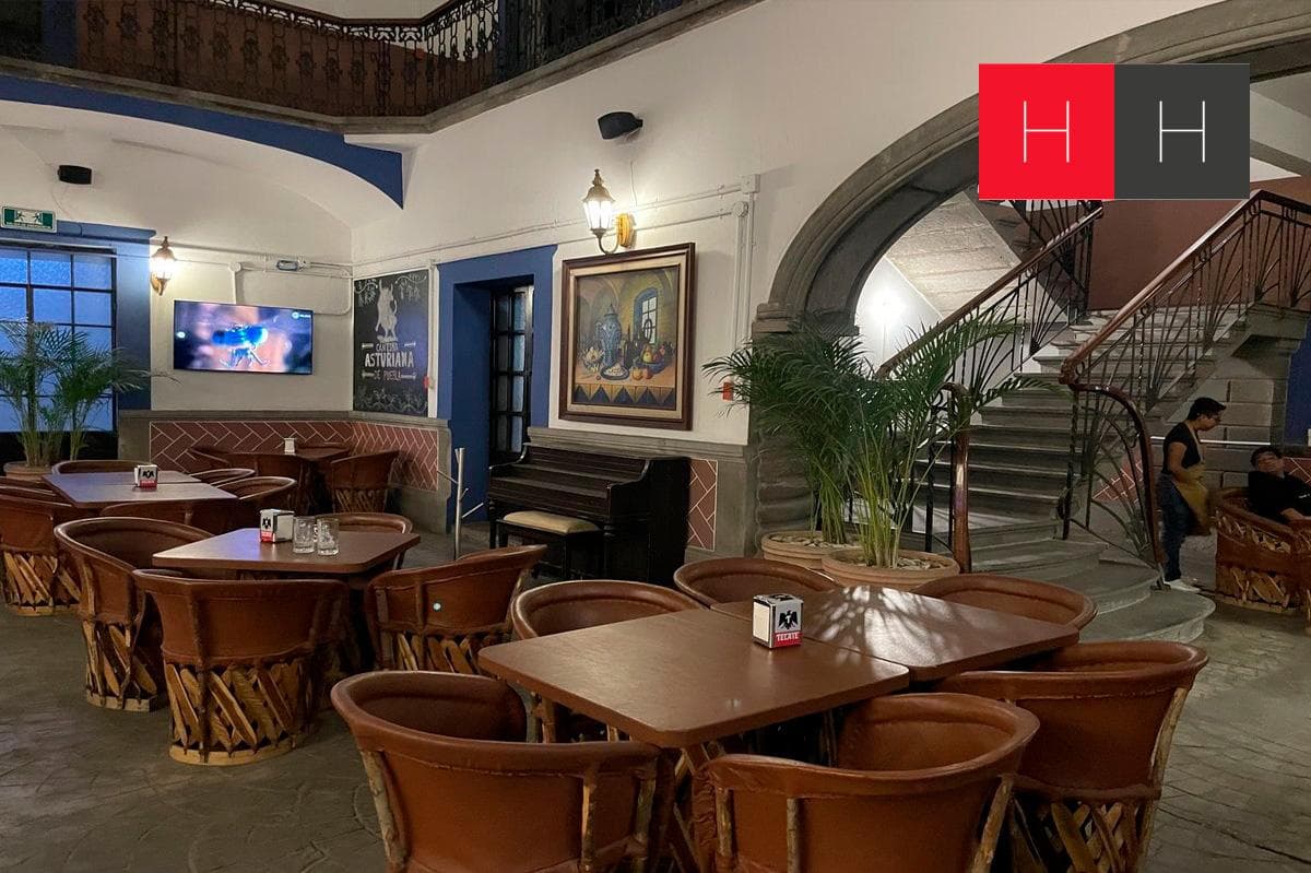 Venta de negocio en el centro histórico de Puebla - 1