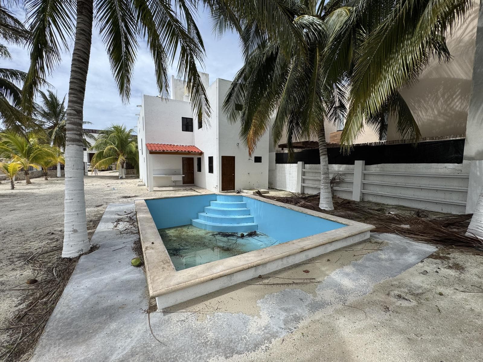 Casa en venta en la Playa de San Benito, Yucatán - 1