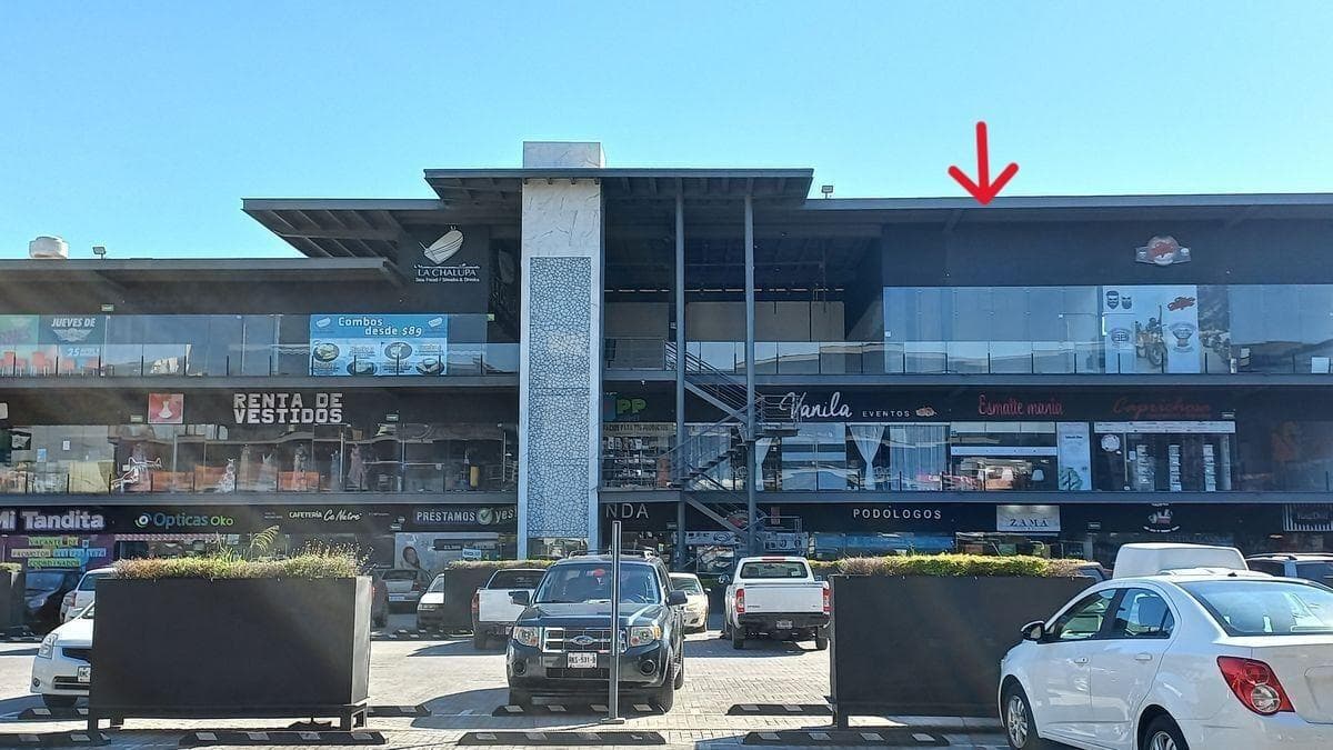 LOCAL EN VENTA GUADALUPE PLAZA MIRADOR OPORTUNIDAD - 1