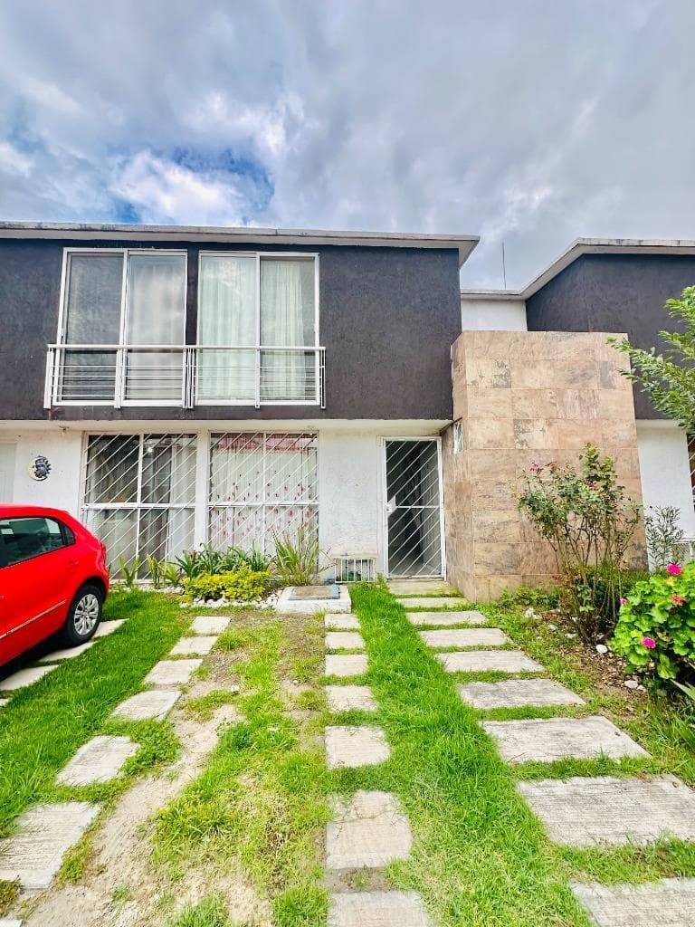 CASA EN VENTA CON AMPLIACIÓN EN RESIDENCIAL JARDINES DEL PILAR - 1
