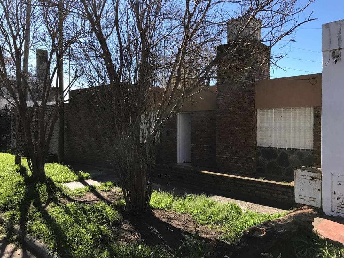 Casa - San Nicolas De Los Arroyos - 1