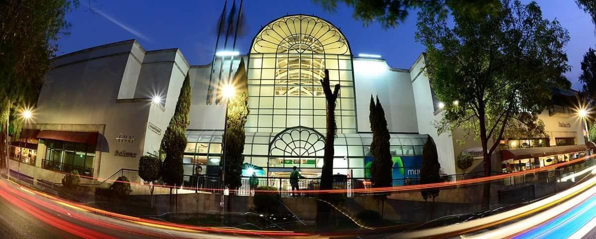 Local en Centro Comercial - 1