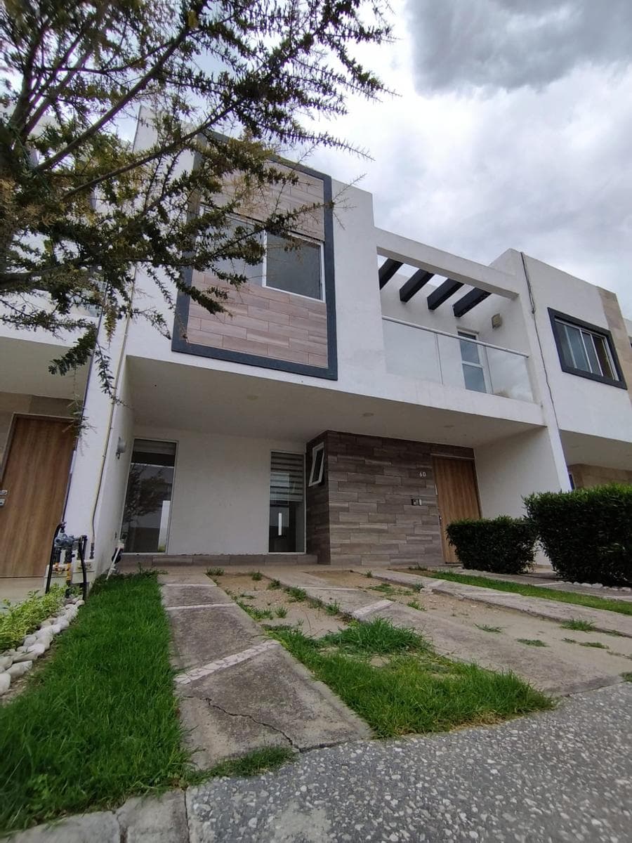 Casa en Renta - 1