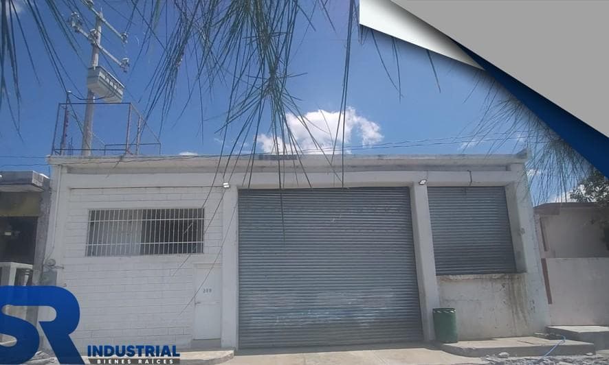 Bodega Industrial en renta o venta en Ciénega de Flores - 1
