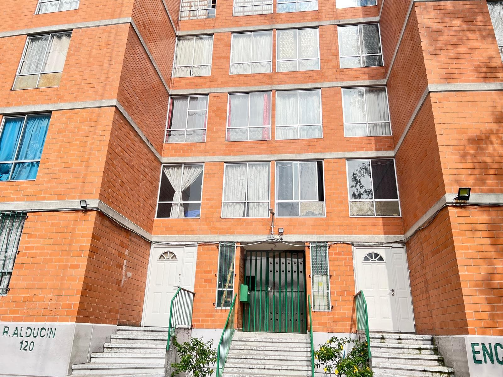 Departamento en venta en Azcapotzalco por Aquiles Serdán - 1