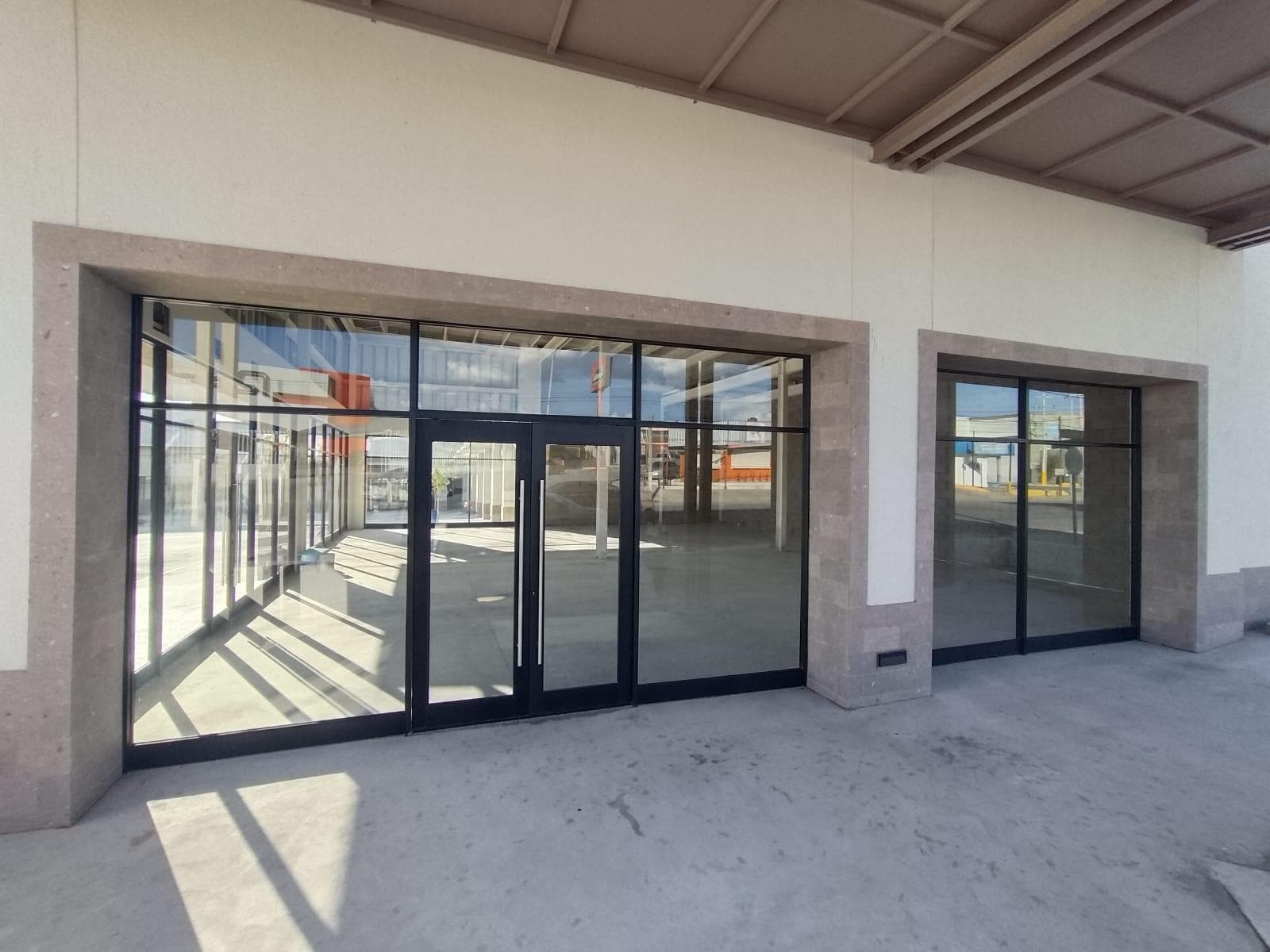 LOCAL COMERCIAL EN RENTA, ZARCO - 1
